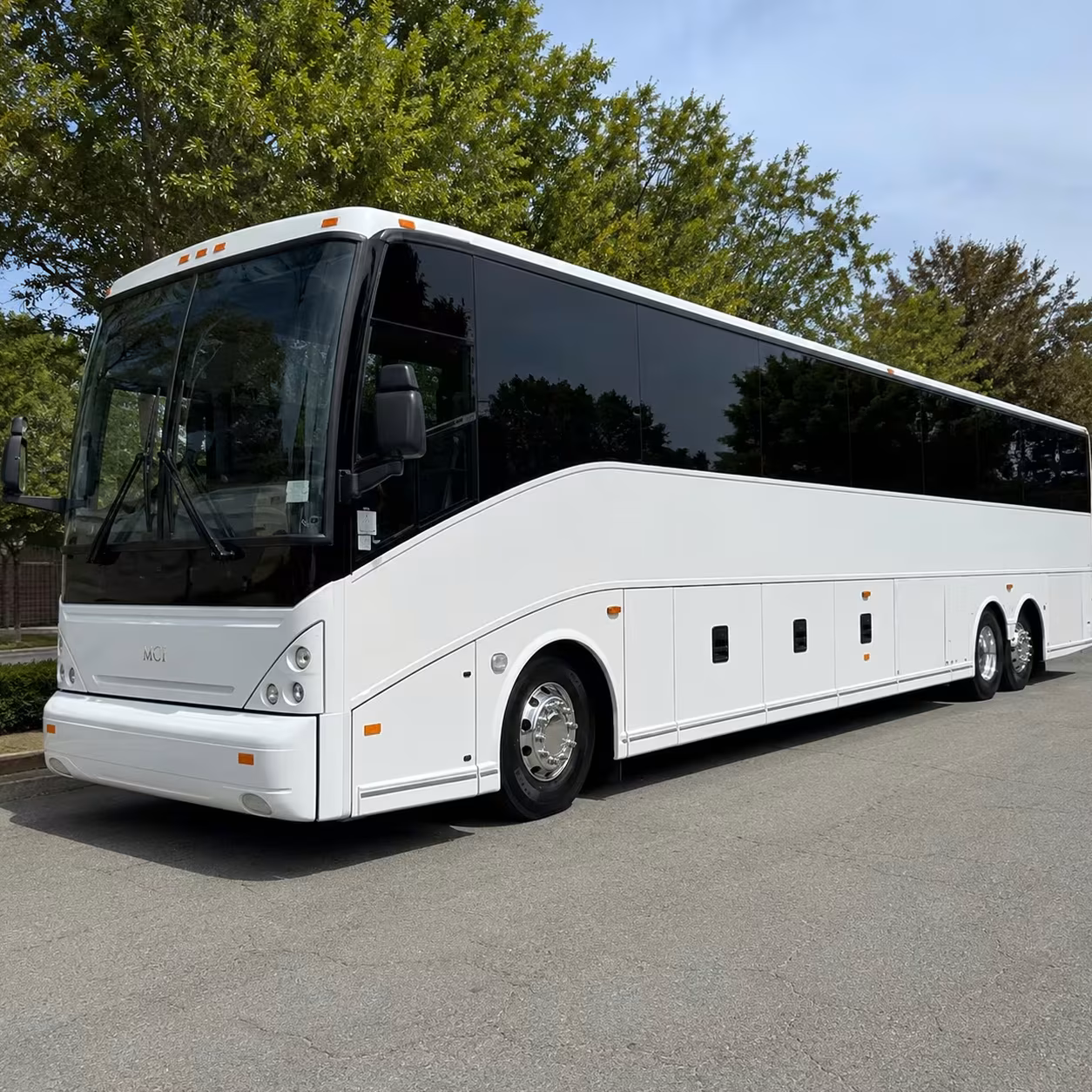 corporate airport charter bus rentals in fort smith