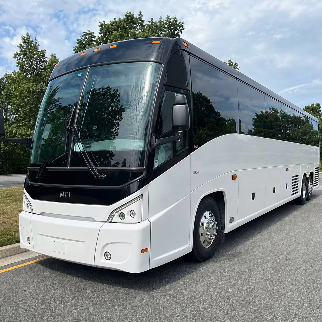 fort smith charter bus rentals to little rock
