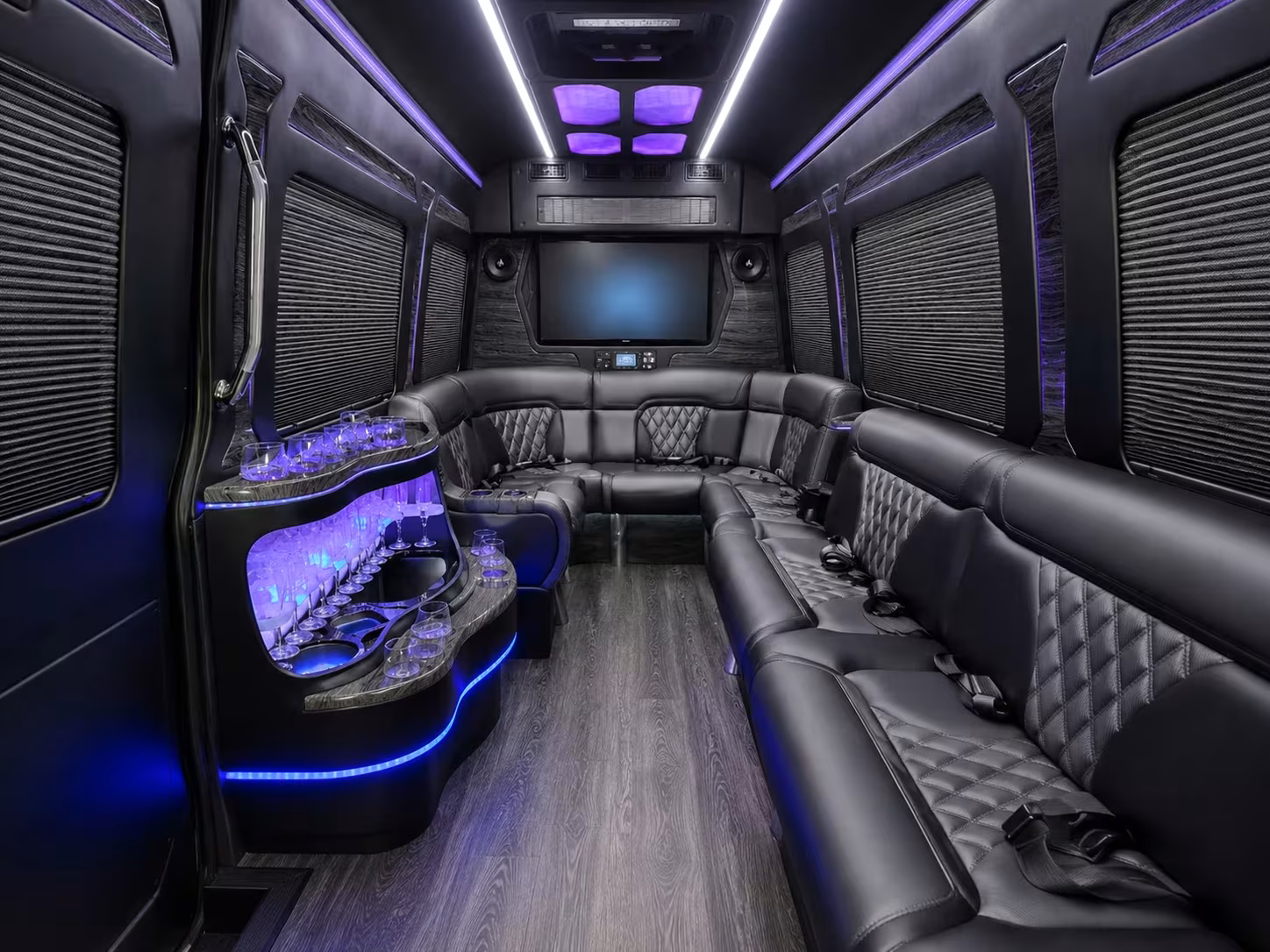 fort smith regional airport transportation for corporate travelers